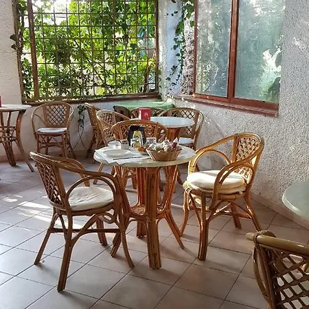 Guest house Viale Di Bess *